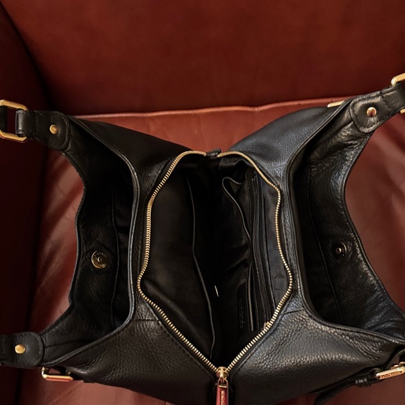 Michael Kors Black Leather Shoulder Bag with Gold Accents - Picture 3 of 4